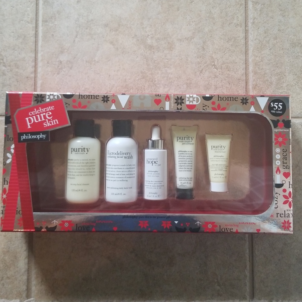 Philosophy celebrate pure skin set NEW